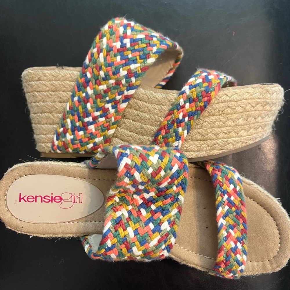 Kenzie girl platform heels size 5 1/2
